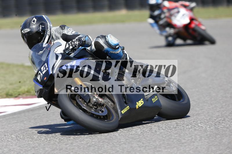 /Archiv-2025/49 26.08.2025 Cornu Master School ADR/rot-rouge/24